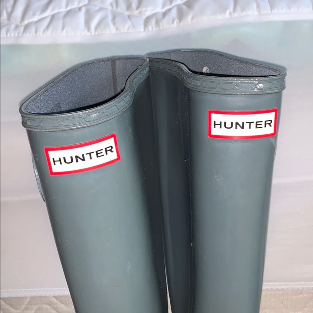 Hunter tall rain boots 💦